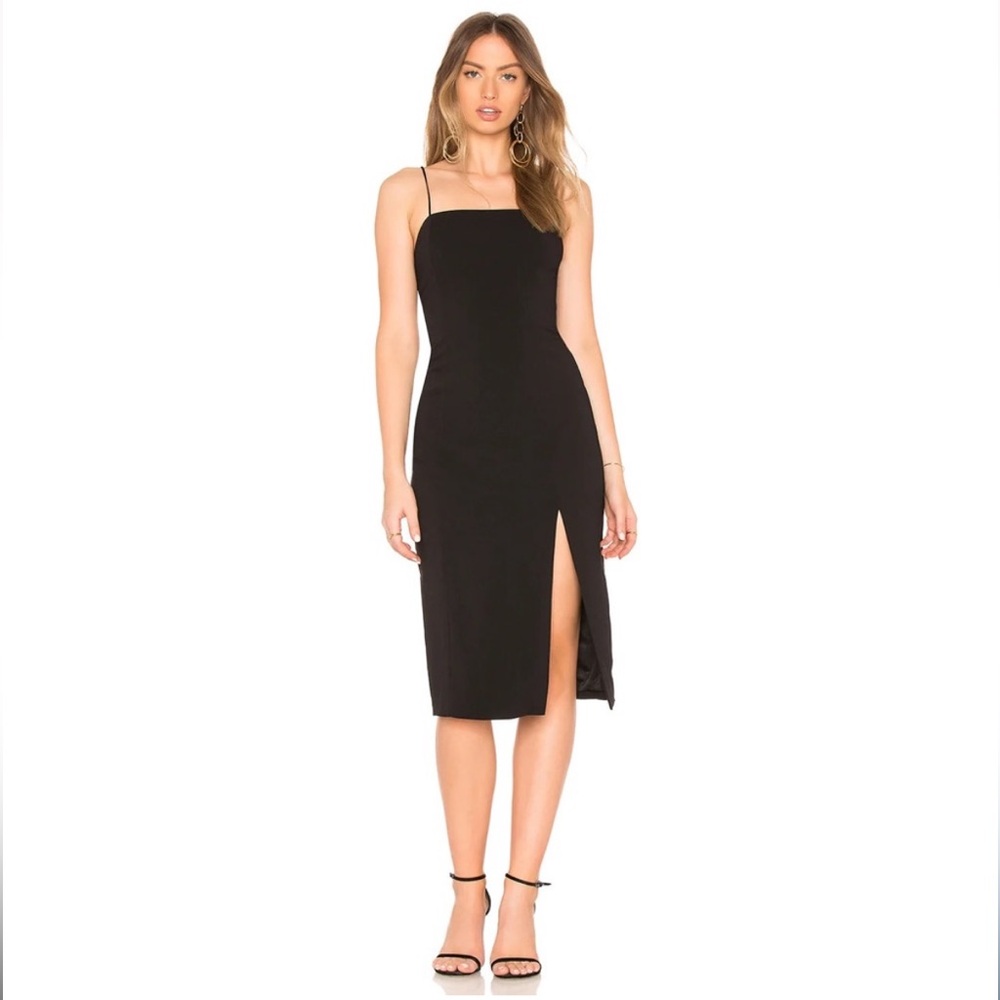 Lace-up back black midi dress